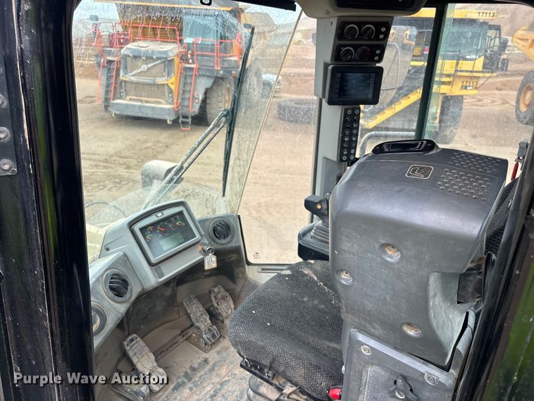 image for item DW1282 2020 Caterpillar 982M wheel loader