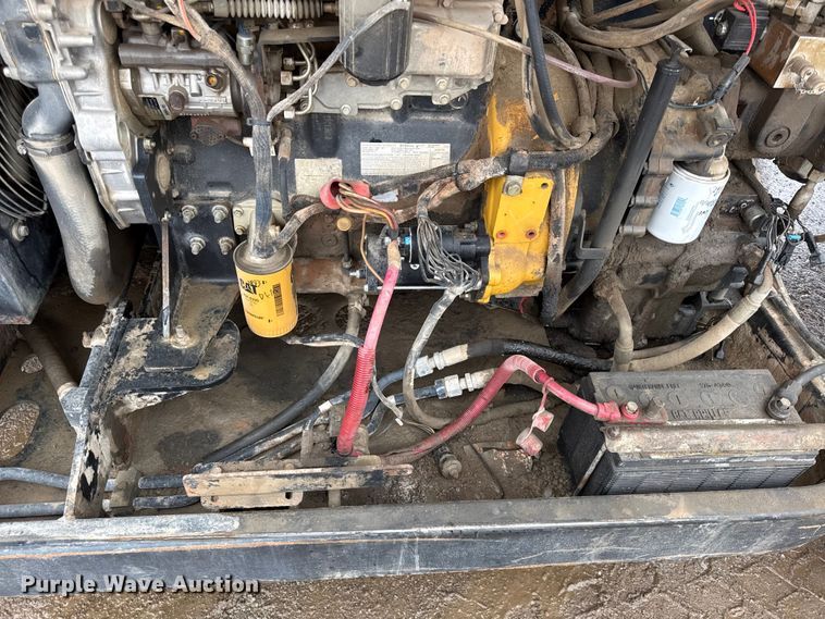 image for item DZ4396 2009 Caterpillar TL943 telehandler