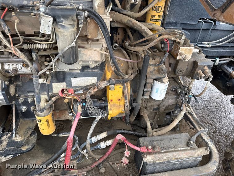 image for item DZ4396 2009 Caterpillar TL943 telehandler