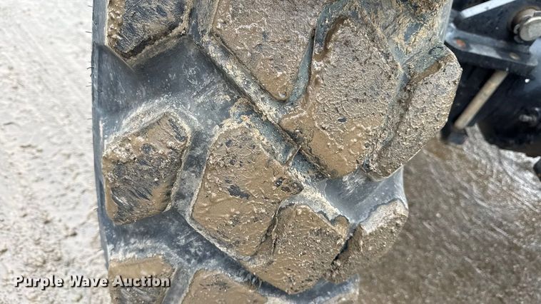 image for item DZ4396 2009 Caterpillar TL943 telehandler