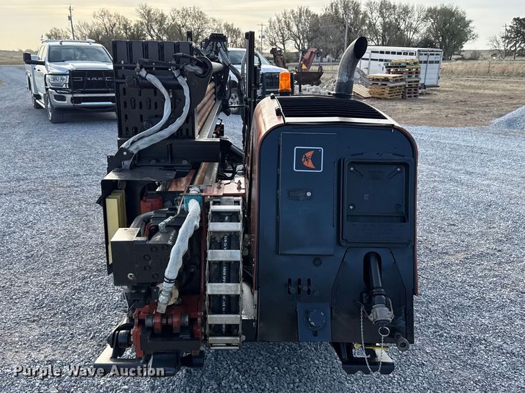 image for item DZ5364 2006 Ditch Witch JT1220 Mach 1 directional boring unit
