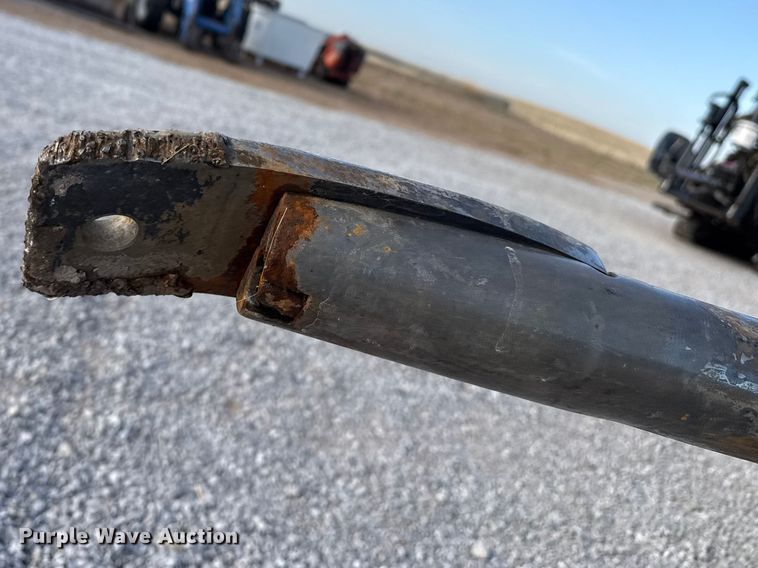 image for item DZ5364 2006 Ditch Witch JT1220 Mach 1 directional boring unit