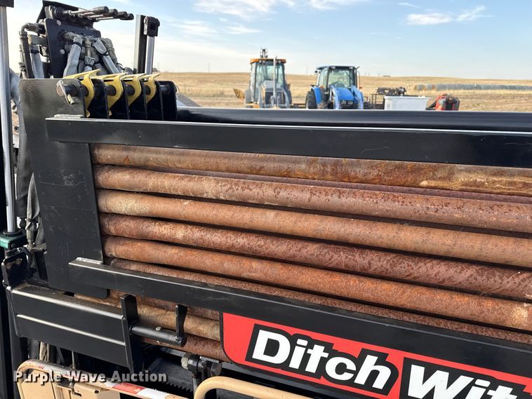 image for item DZ5364 2006 Ditch Witch JT1220 Mach 1 directional boring unit