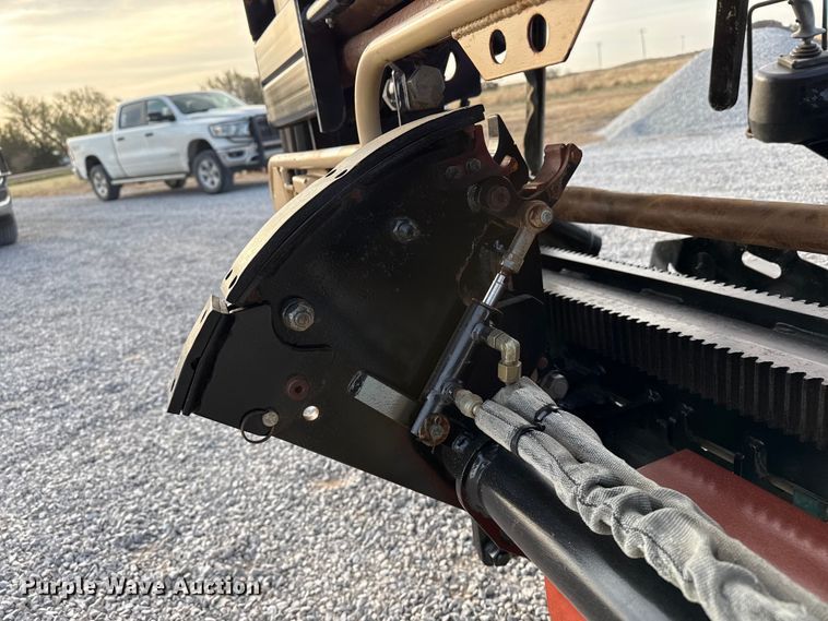 image for item DZ5364 2006 Ditch Witch JT1220 Mach 1 directional boring unit