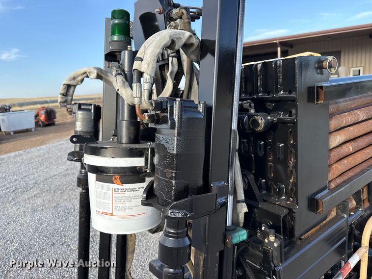 image for item DZ5364 2006 Ditch Witch JT1220 Mach 1 directional boring unit