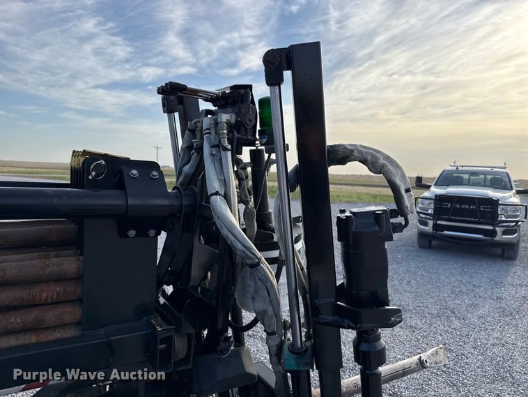 image for item DZ5364 2006 Ditch Witch JT1220 Mach 1 directional boring unit