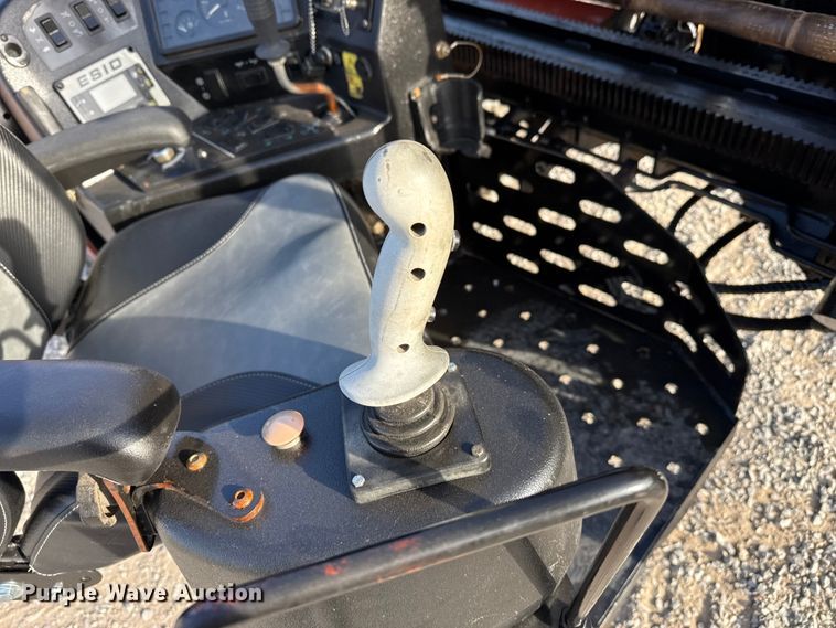 image for item DZ5365 2008 Ditch Witch JT1220 Mach 1 directional boring unit