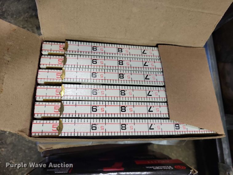 image for item DZ6988 Concrete equipment