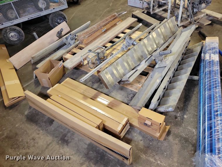 image for item DZ6988 Concrete equipment