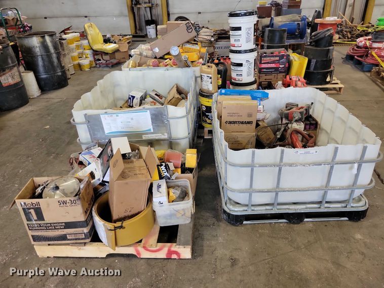 image for item DZ6992 Maintenance equipment