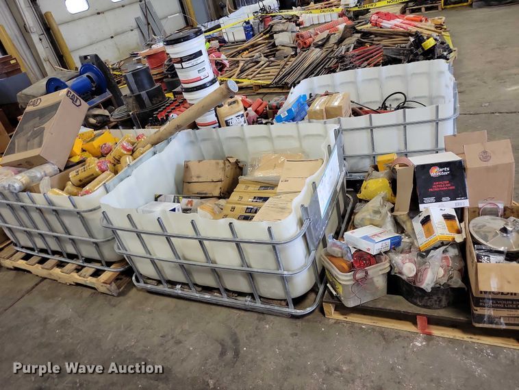 image for item DZ6992 Maintenance equipment