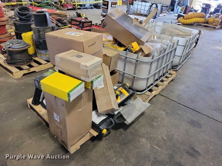 image for item DZ6992 Maintenance equipment