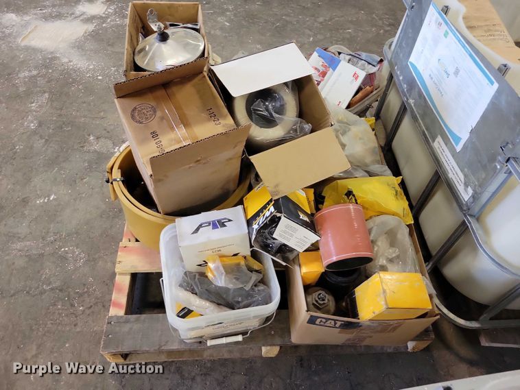 image for item DZ6992 Maintenance equipment