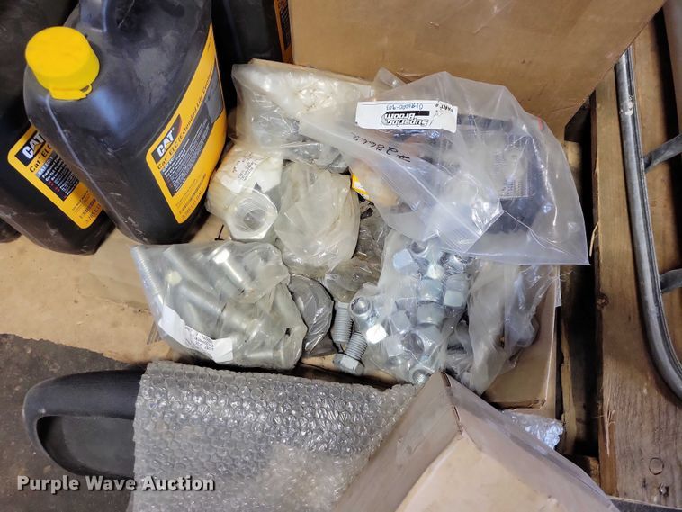 image for item DZ6992 Maintenance equipment