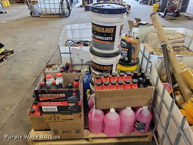 image for item DZ6992 Maintenance equipment