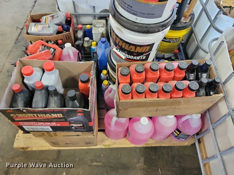 image for item DZ6992 Maintenance equipment