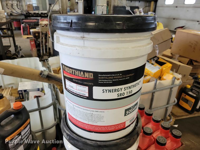 image for item DZ6992 Maintenance equipment