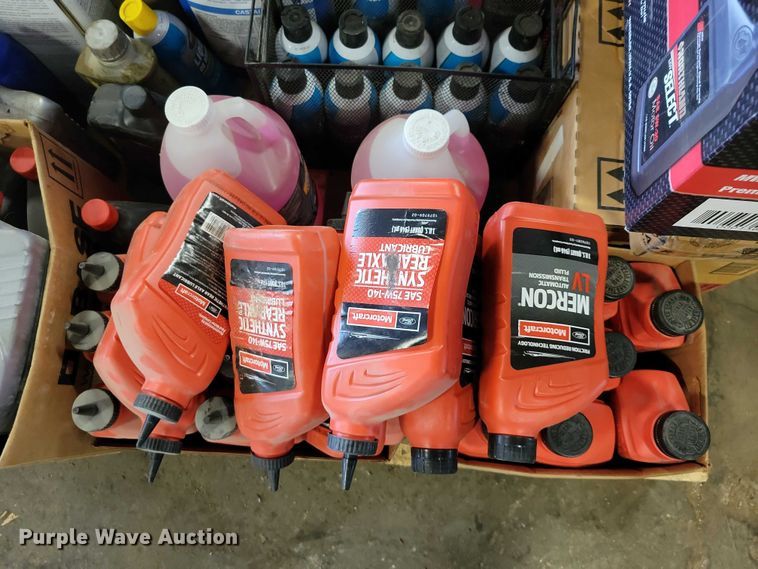 image for item DZ6992 Maintenance equipment