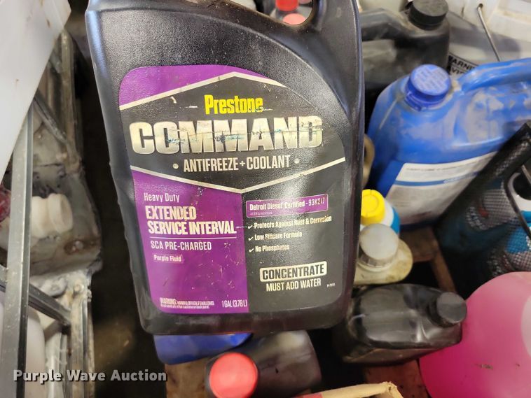 image for item DZ6992 Maintenance equipment