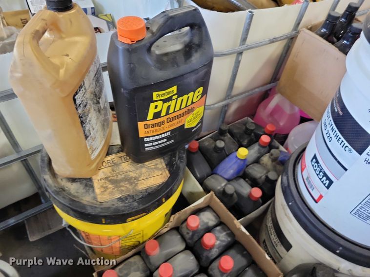 image for item DZ6992 Maintenance equipment