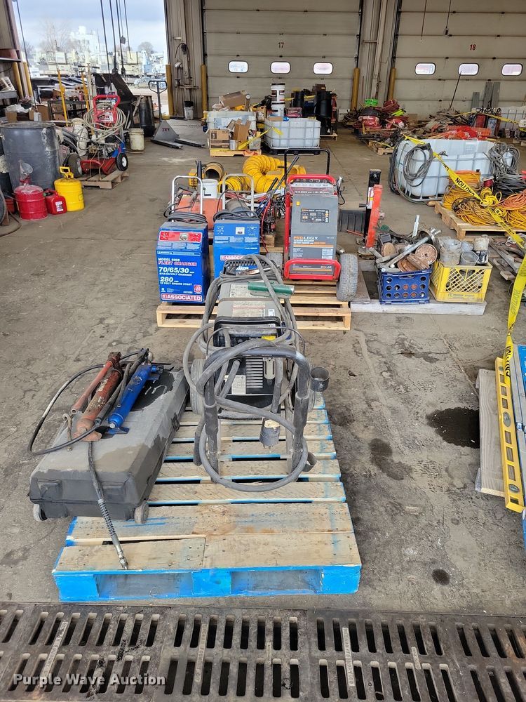 image for item DZ6996 Tools