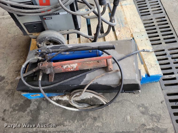 image for item DZ6996 Tools