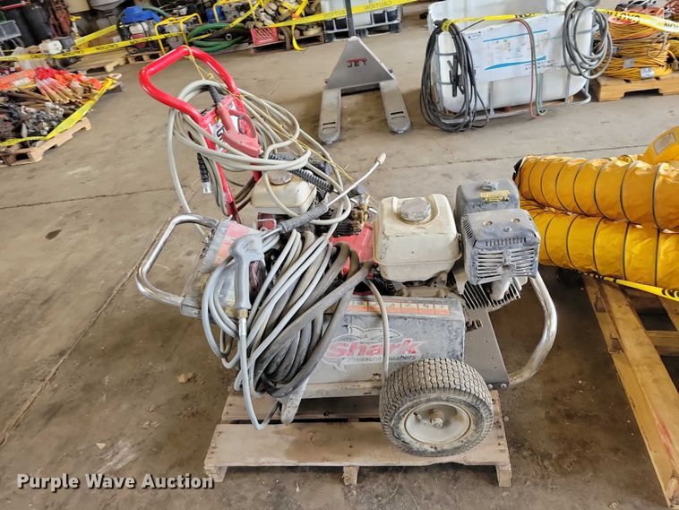 image for item DZ6997 (2) pressure washers