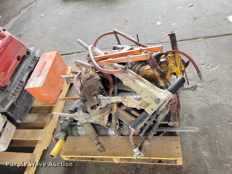 image for item DZ6999 Tools