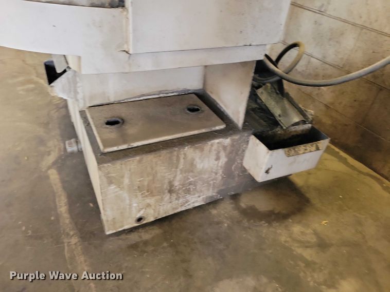 image for item DZ7000 1999 Hotsy 7520A parts washer