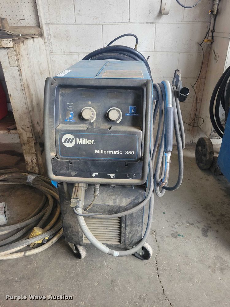 image for item DZ7010 Miller Millermatic 350 welder