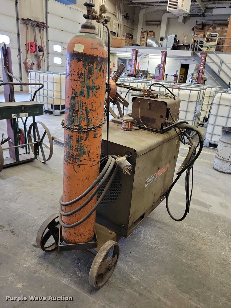 image for item DZ7014 Hobart Mega Mig 650 welder/generator