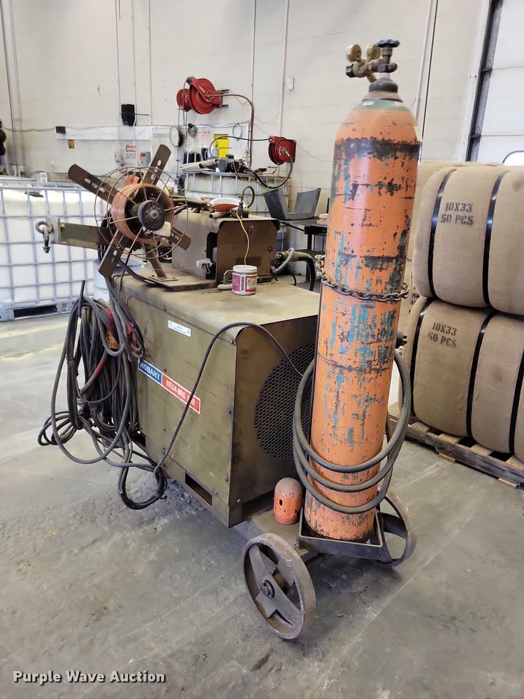 image for item DZ7014 Hobart Mega Mig 650 welder/generator