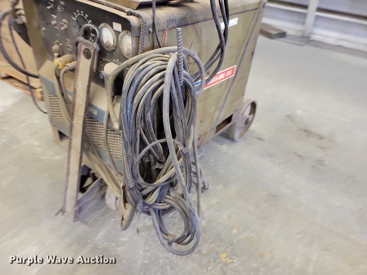 image for item DZ7014 Hobart Mega Mig 650 welder/generator