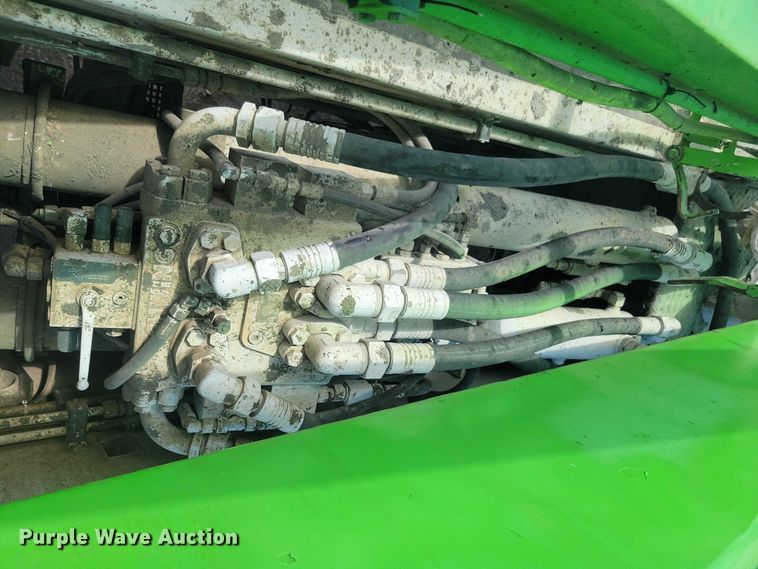 image for item DZ7029 2007 Mack MR690S concrete pump truck