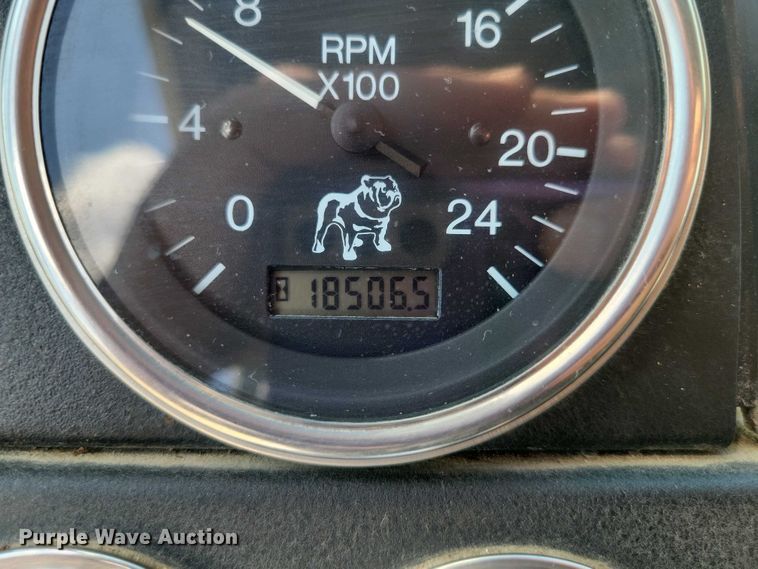 image for item DZ7029 2007 Mack MR690S concrete pump truck