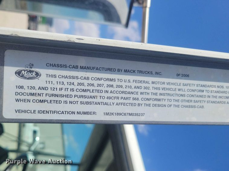 image for item DZ7029 2007 Mack MR690S concrete pump truck