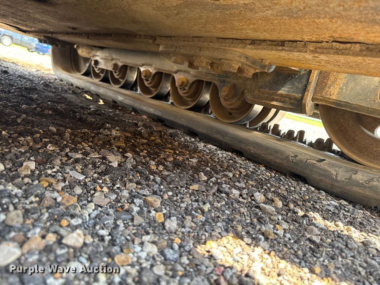 image for item EA2331 2022 John Deere 331G tracked skid steer loader