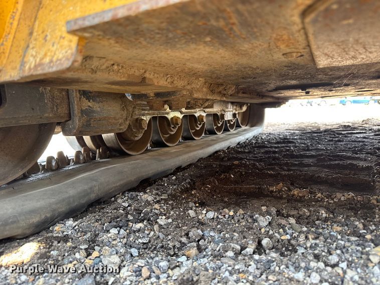 image for item EA2331 2022 John Deere 331G tracked skid steer loader