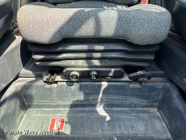 image for item EA2331 2022 John Deere 331G tracked skid steer loader