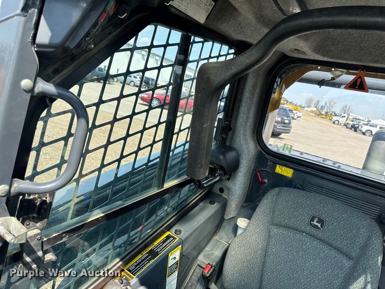 image for item EA2331 2022 John Deere 331G tracked skid steer loader