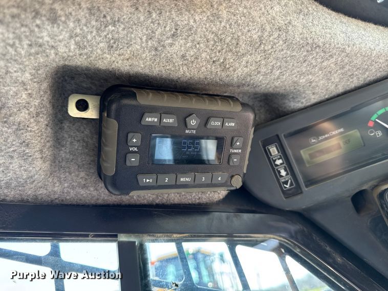 image for item EA2331 2022 John Deere 331G tracked skid steer loader