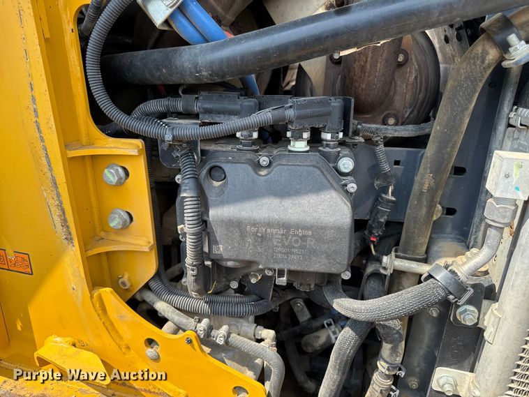 image for item EA2331 2022 John Deere 331G tracked skid steer loader