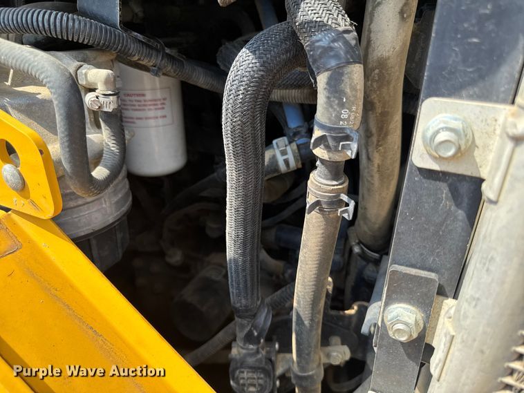 image for item EA2331 2022 John Deere 331G tracked skid steer loader