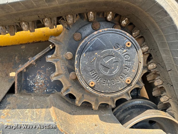 image for item EA2331 2022 John Deere 331G tracked skid steer loader