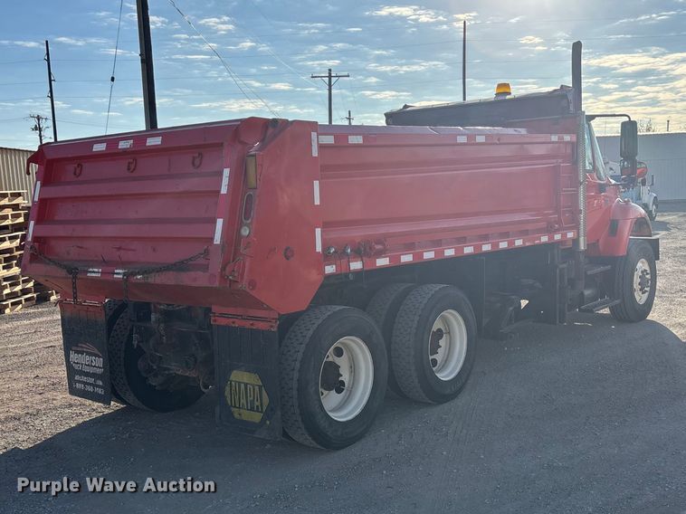 image for item EA4680 2007 International 7500 dump truck