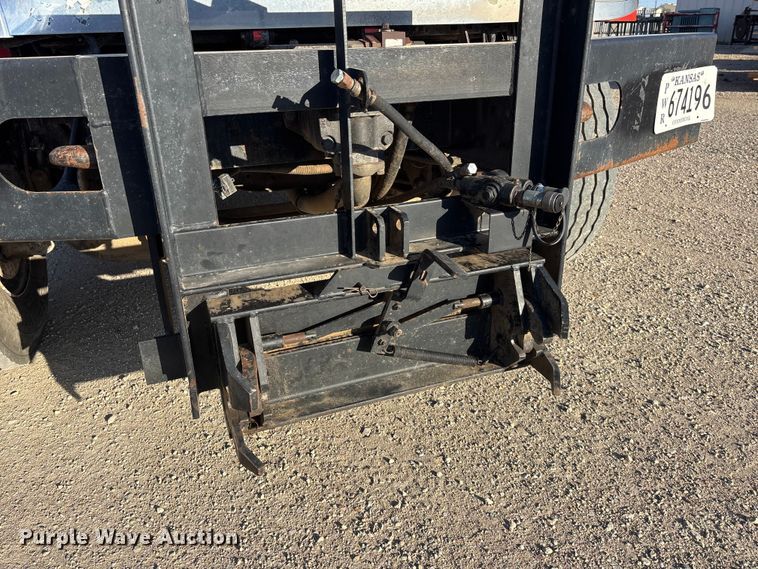 image for item EA4680 2007 International 7500 dump truck