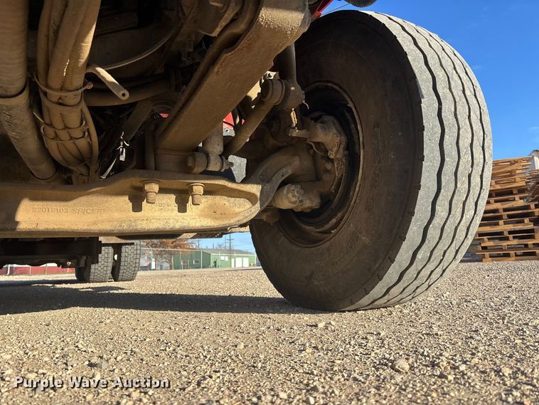 image for item EA4680 2007 International 7500 dump truck