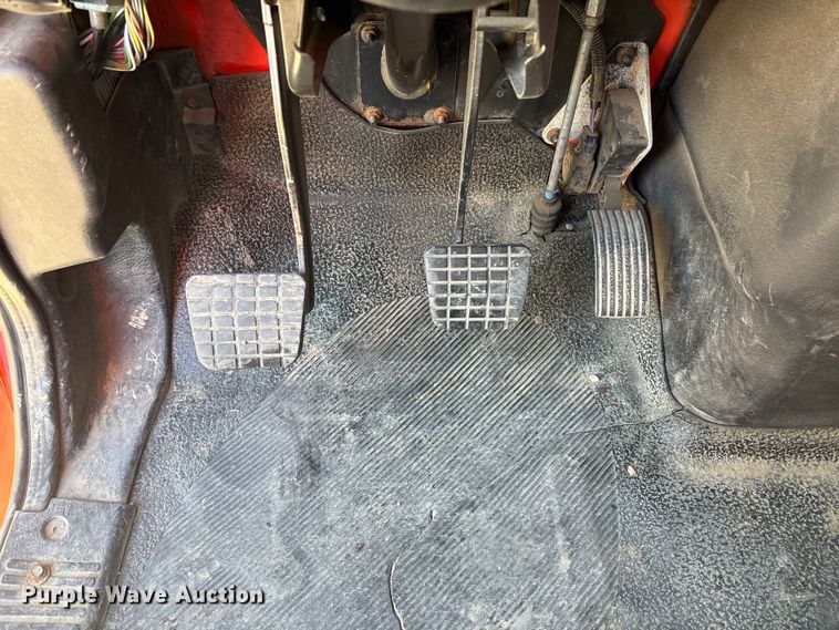 image for item EA4680 2007 International 7500 dump truck