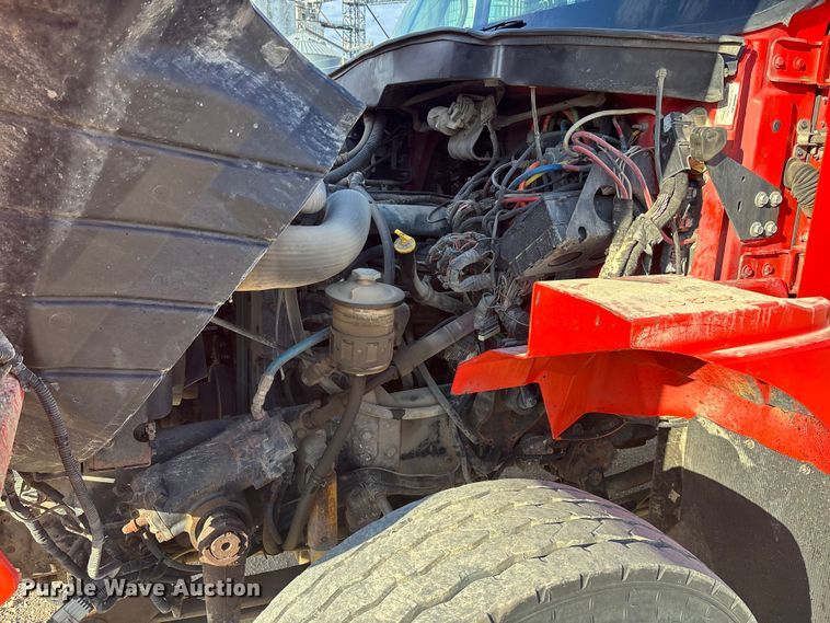 image for item EA4680 2007 International 7500 dump truck