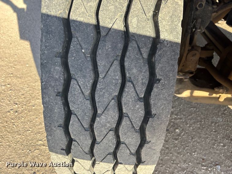 image for item EA4680 2007 International 7500 dump truck